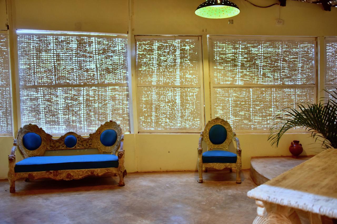 Leela Cottages Morjim Kültér fotó